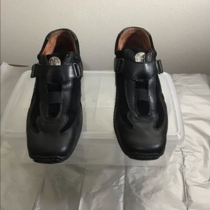 Donald J Pliner Womens Fashion Sneaker Suede Sz 8